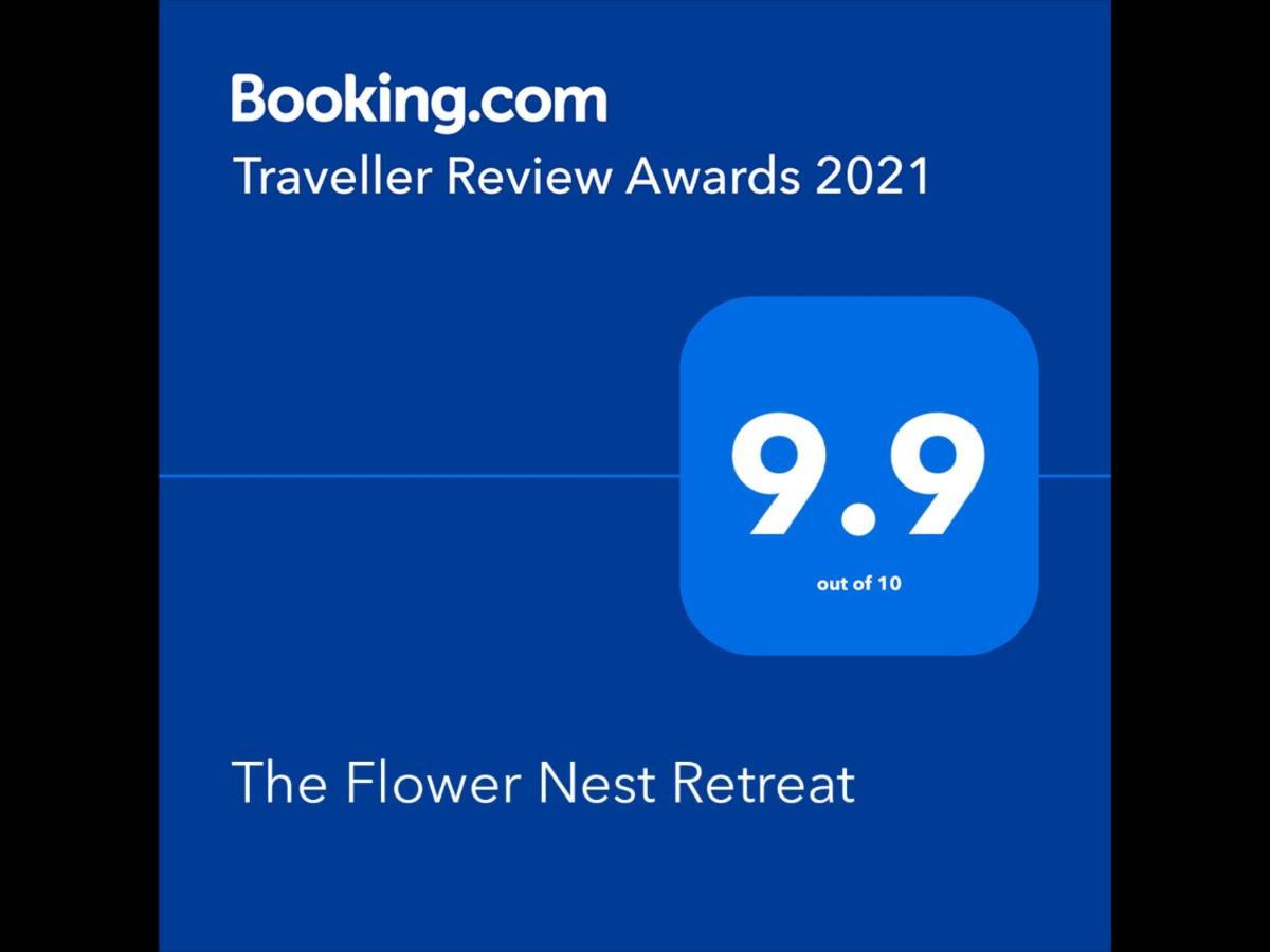 דירות Te Puna The Flower Nest Retreat מראה חיצוני תמונה